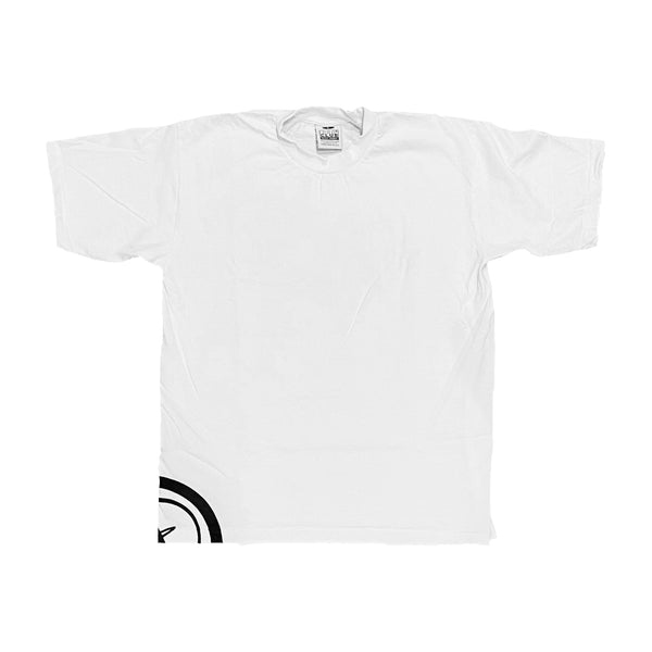 the white tee